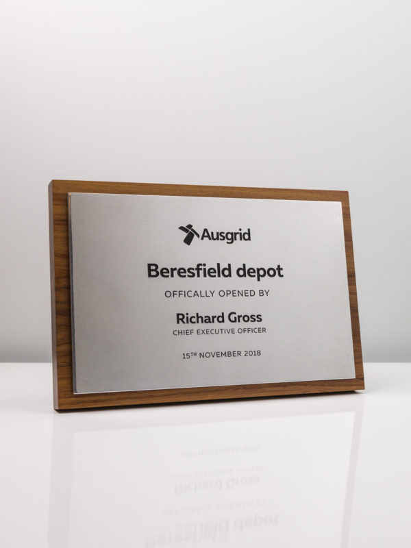 Wooden Plaques Maker Online in Australia Design Awards